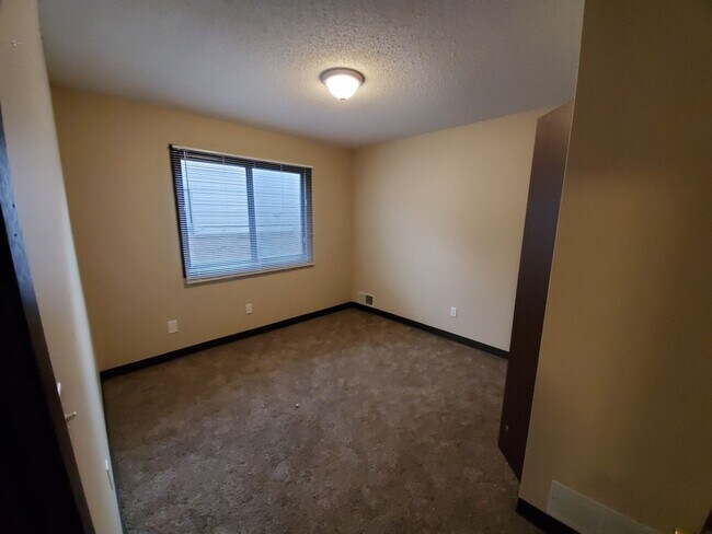 Building Photo - 1108-1110 East McKinley Avenue