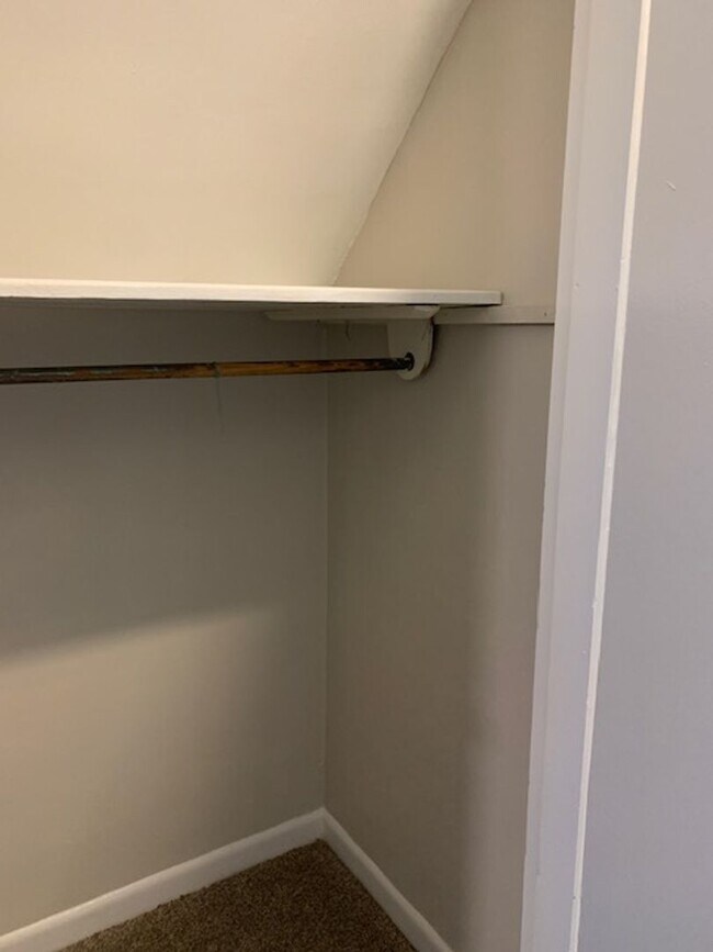 Building Photo - 50% OFF UNTIL 2026!  APPLICATION FEE ONLY ...