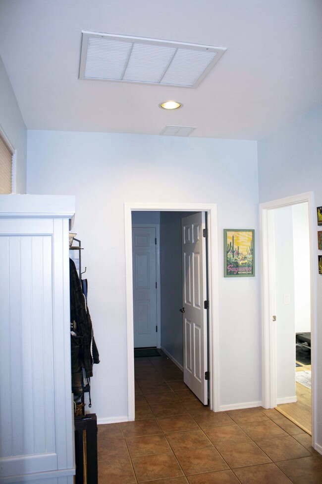 Building Photo - 10610 Garnet Sky Ct