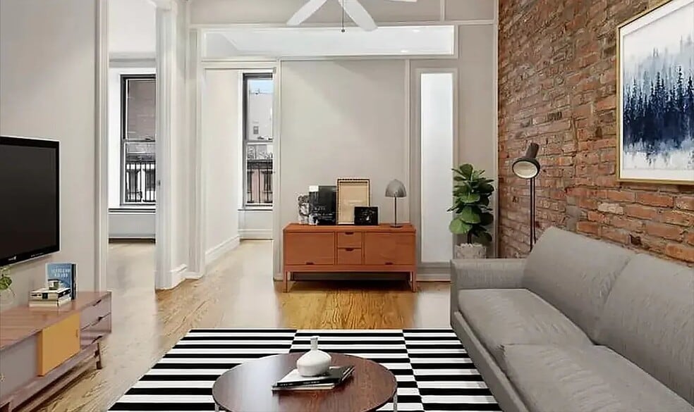 Primary Photo - 290 W 12th St