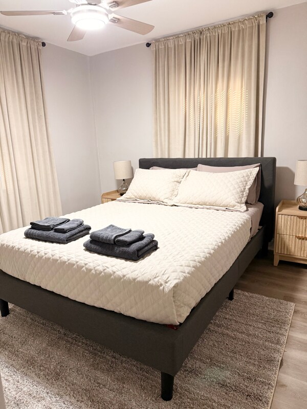 Building Photo - 2743 34th Ave N