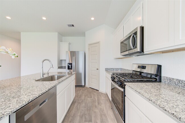 Building Photo - 1806 Laguna Wy