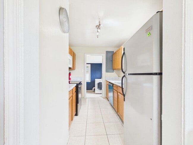 Building Photo - 1518 Ethridge Dr