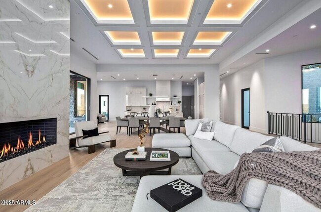 Building Photo - 4880 E Lone Mountain Rd N