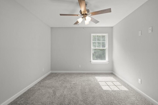 Building Photo - 5924 Roland Smith Dr