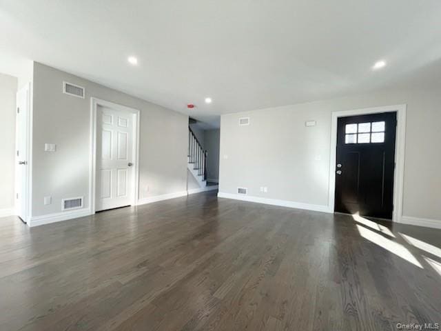 Building Photo - 27 Church St