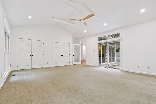 Building Photo - *APPLICATIONS PENDING* Bolin Creek 4 Bedroom House with Fabulous Forest Views Available May 15!