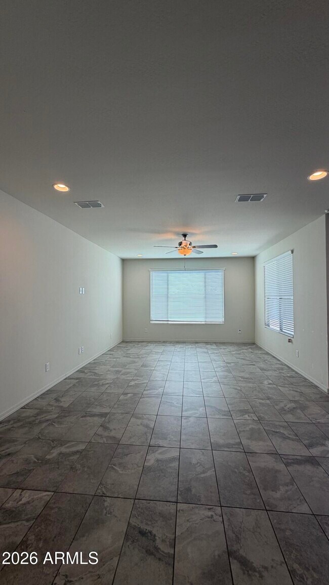 Building Photo - 8529 S 67th Dr
