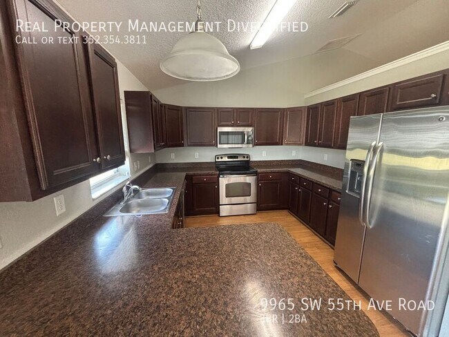 Building Photo - 9965 SW 55th Ave Rd