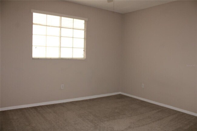 Building Photo - 5711 Bentgrass Dr