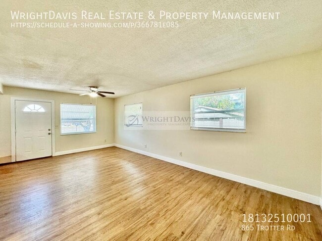 Building Photo - 865 Trotter Rd