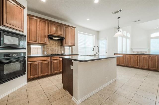 Building Photo - 2338 Falcon Point Dr