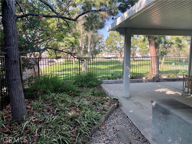 Building Photo - 23211 Meadowbrook Cir