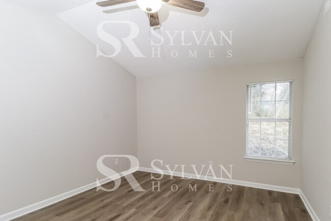 Building Photo - Living where You Love is Good for your Heart!