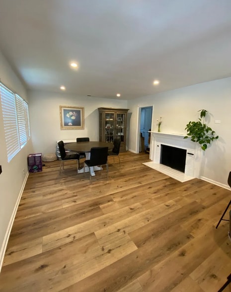 Building Photo - 5840 Allott Ave