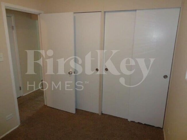 Building Photo - 14708 Shepard Dr
