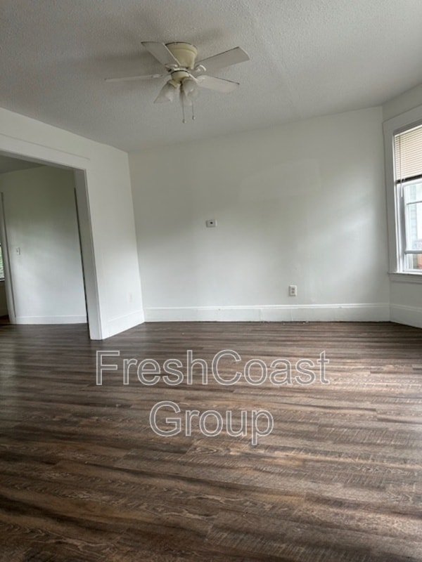 Building Photo - 1714 Castle Ave