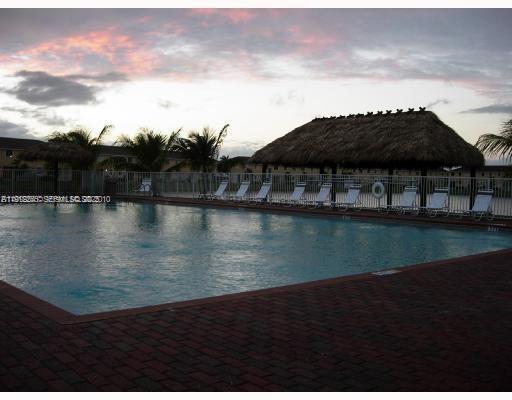 Building Photo - 1666 SE 27th Ct