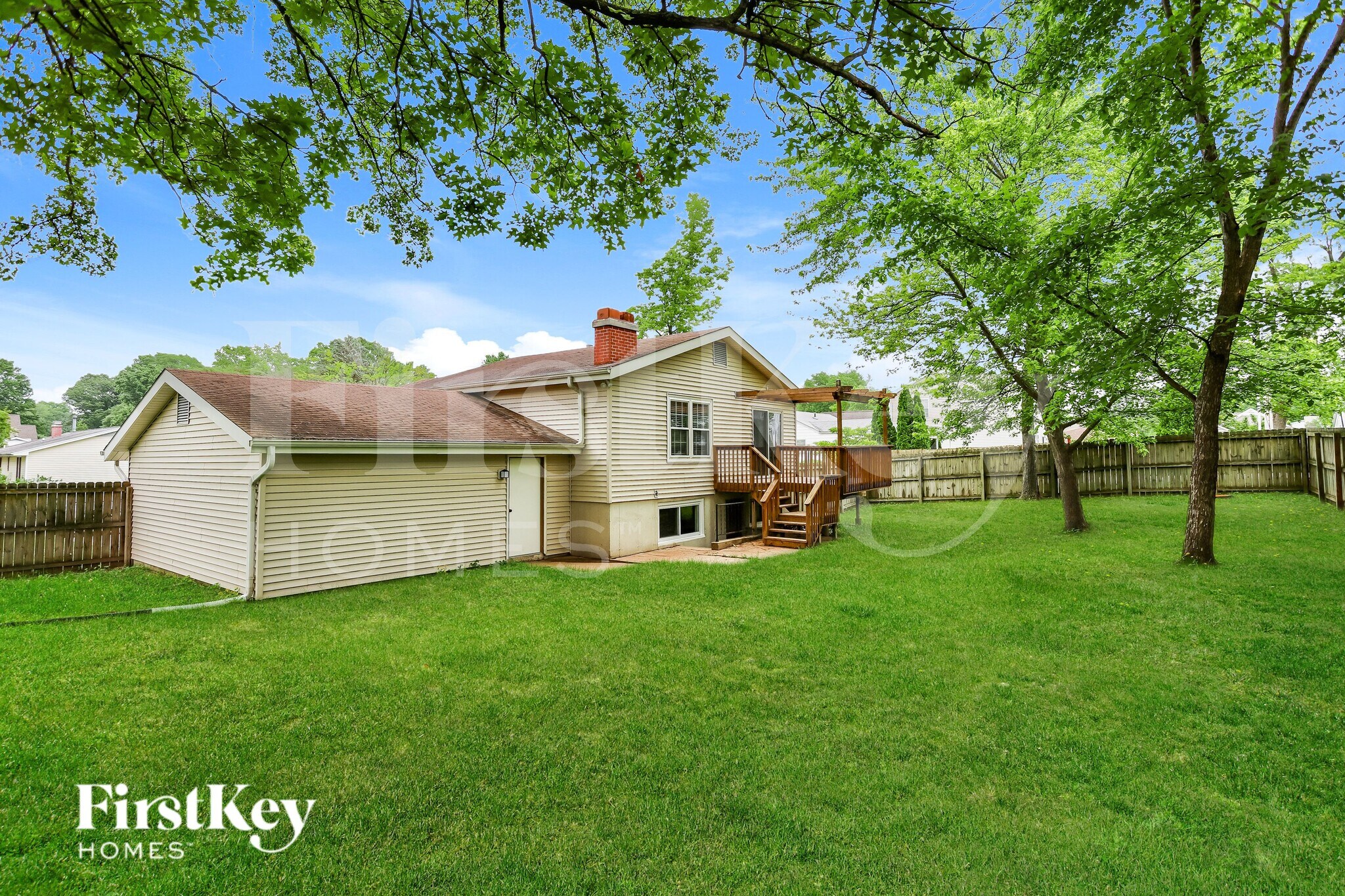 Building Photo - 855 Windemere Ave