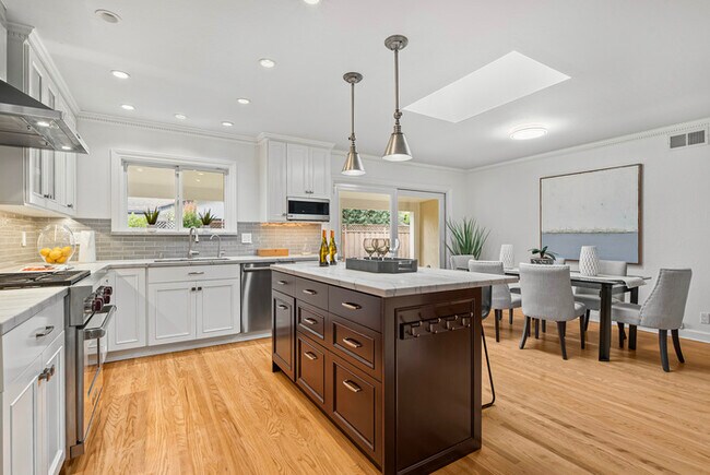 Building Photo - West San Jose home four bedrooms three baths with separate bedroom and full bath