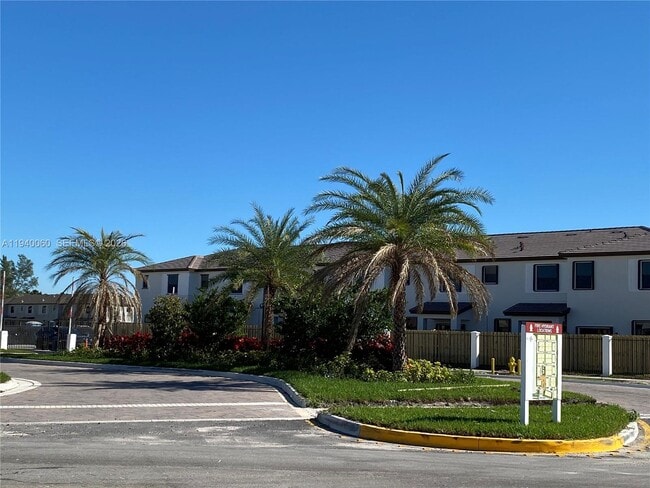 Building Photo - 211 SW 159th Ter