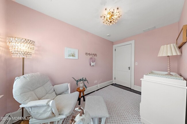 Building Photo - 49 Jackson St