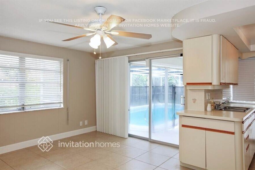 Building Photo - 1250 SW 9th Terrace