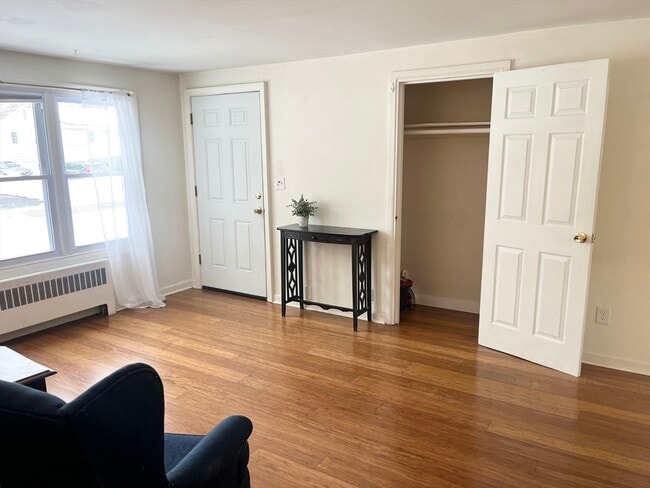 Building Photo - 12 Marion Rd