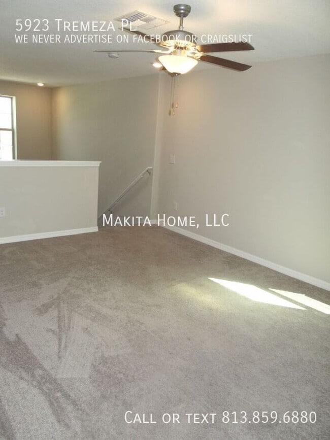 Building Photo - 5923 Tremeza Pl