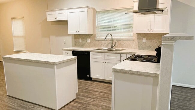 Building Photo - 4209 Mallow St