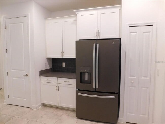 Building Photo - 1830 Good Neighbor Lp