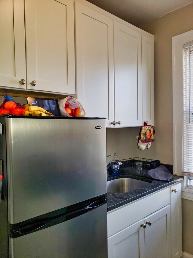 Building Photo - 6813 W 21st St