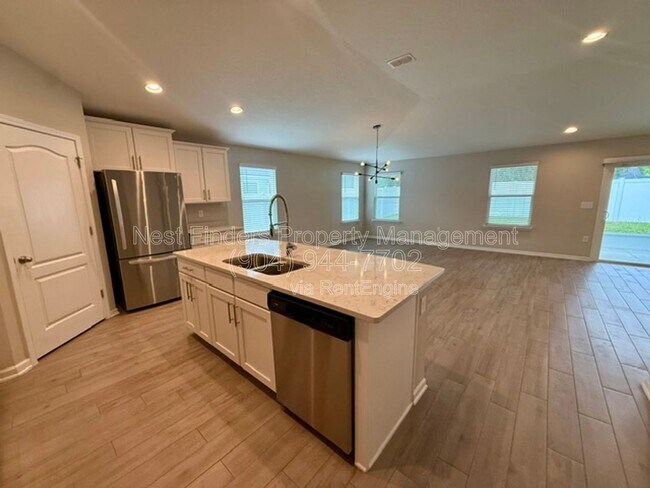 Building Photo - 3130 Little Kern Ln