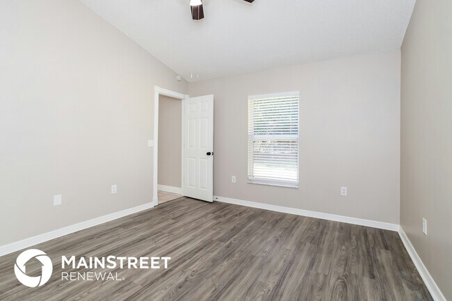 Building Photo - 2478 Pine Chase Cir