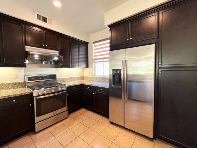 Building Photo - 3105 Marigold Cir