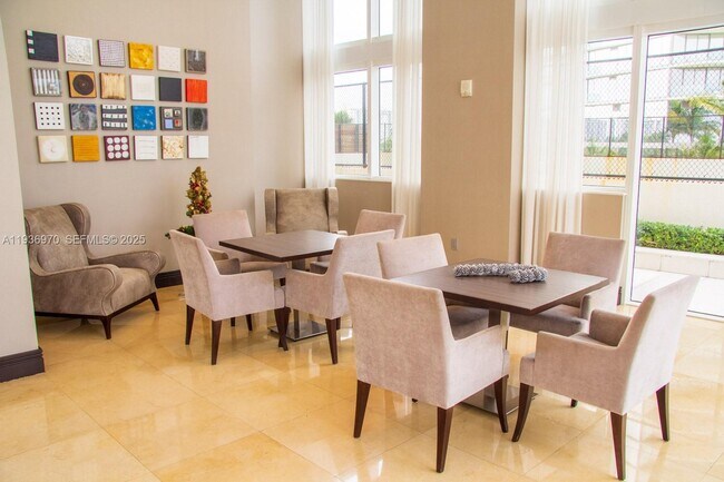 Building Photo - 18911 Collins Ave