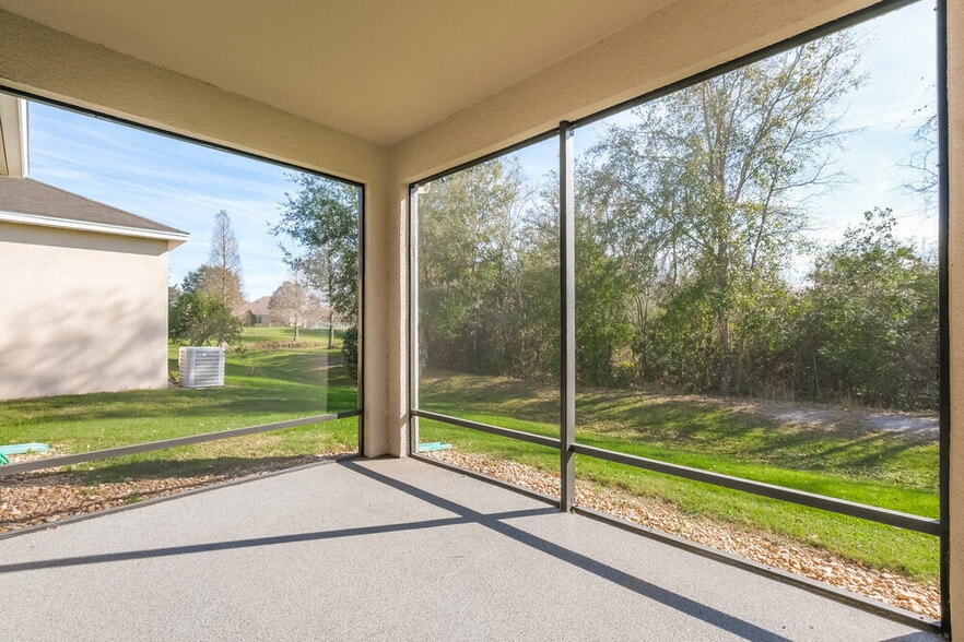 Building Photo - 6222 Twin Bridges Dr