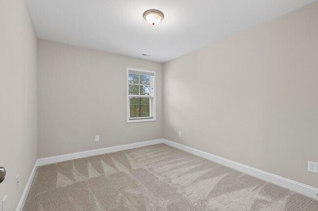 Building Photo - Townhome for Rent!