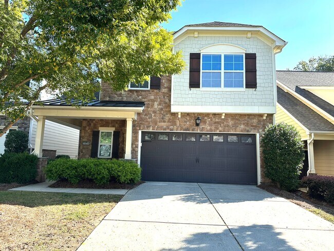 Primary Photo - 4640 Blackmuir Wood Cir
