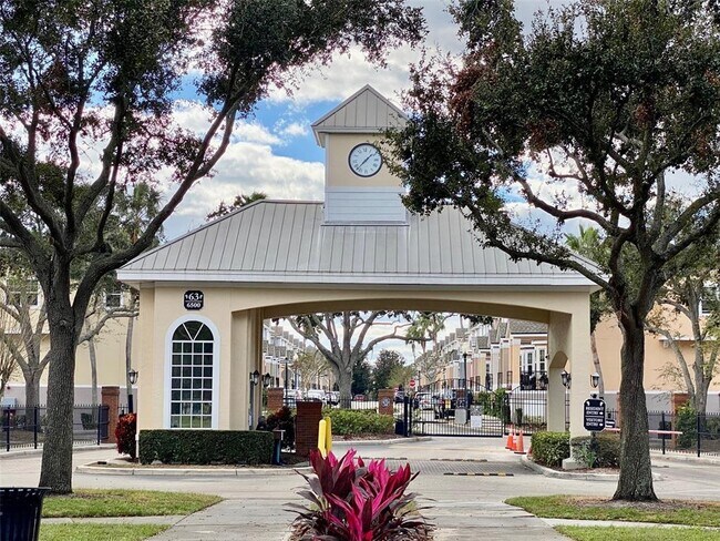 Building Photo - 3468 Soho St