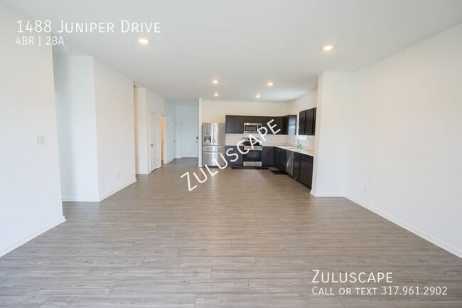 Building Photo - 1488 Juniper Dr