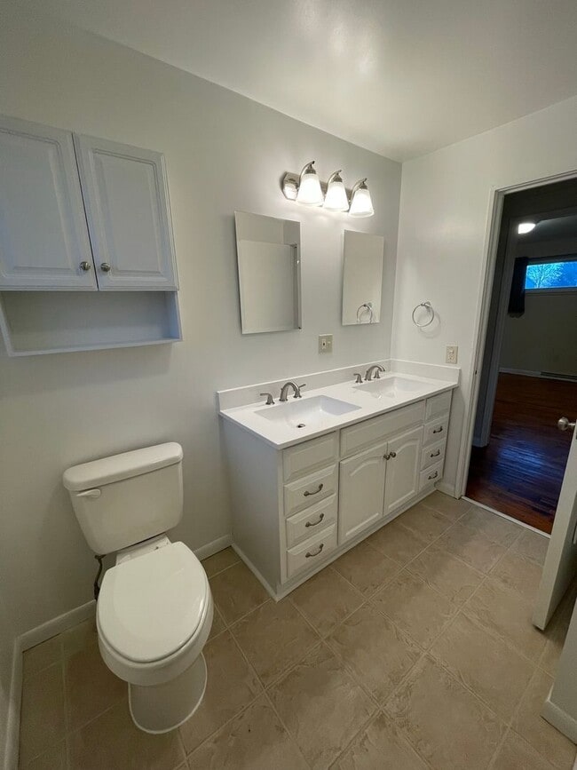 Building Photo - Three Bedroom Ranch Home - AA/Pittsfield Township