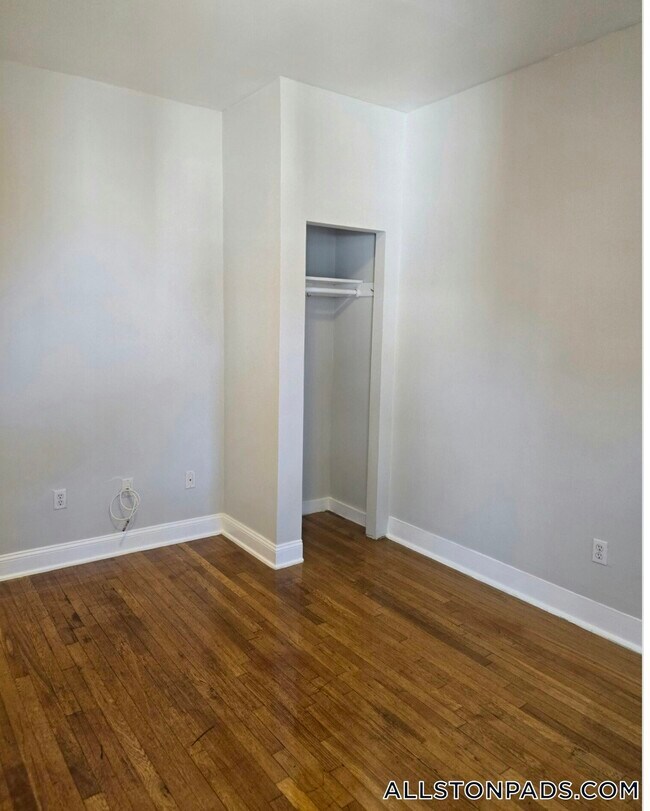 Building Photo - 1189 Commonwealth Ave