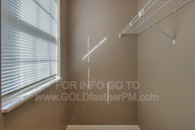 Building Photo - 117 Brenton Ct