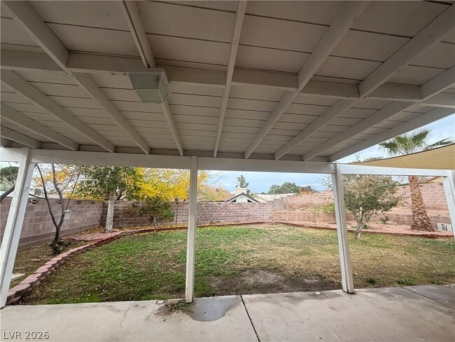 Building Photo - 1502 Christina Dr