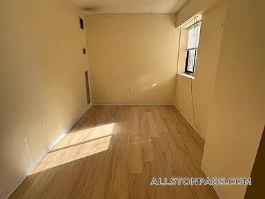 Building Photo - 15 N Beacon St
