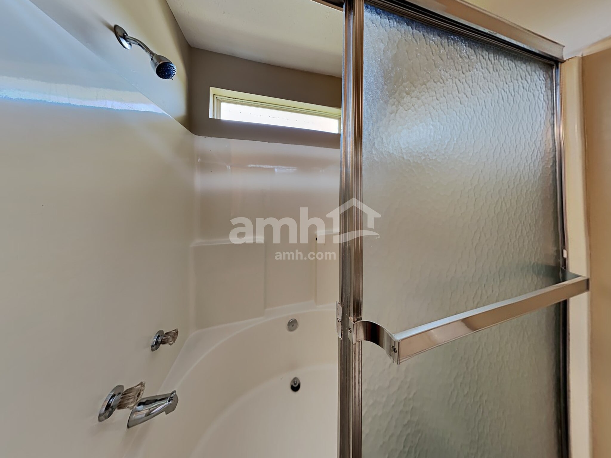 Building Photo - 2011 Lassiter Dr