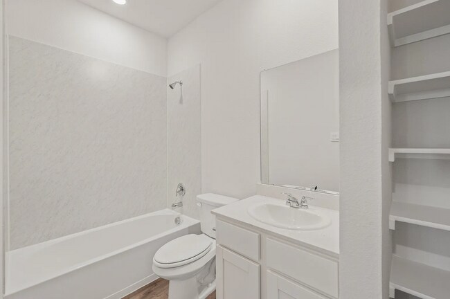 Building Photo - 3401 marie drive