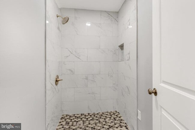 Building Photo - 3306 Haverford Ave