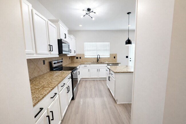 Building Photo - 12881 Clydesdale Dr